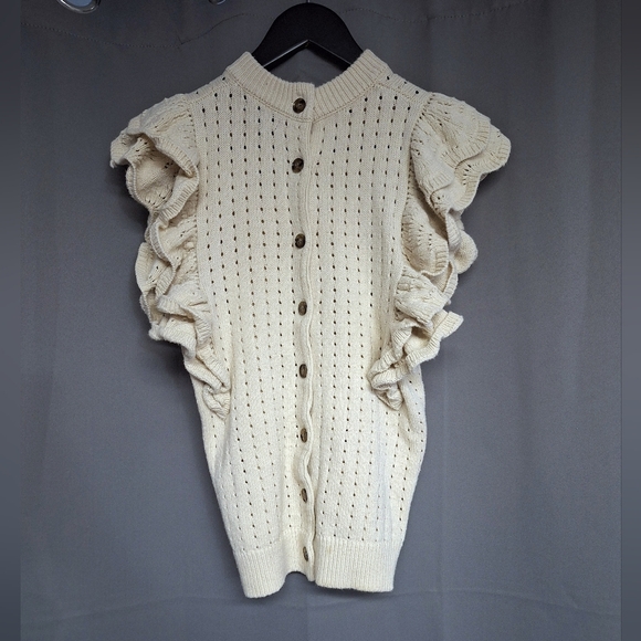 Who What Wear Eyelet Button Closure Knit Blouse Ruffled Dolman Short Sleeve - Picture 1 of 8